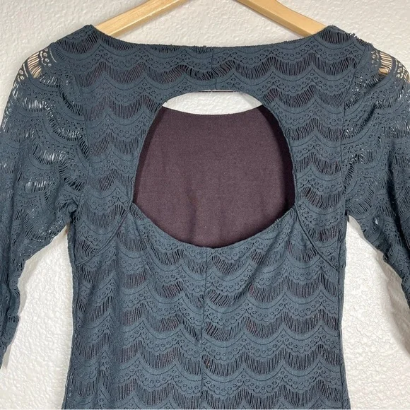 🔴 5 for $25! Free People Mini Dress Holly's Lace Bodycon Scalloped Sz‎ XS - Picture 5 of 9